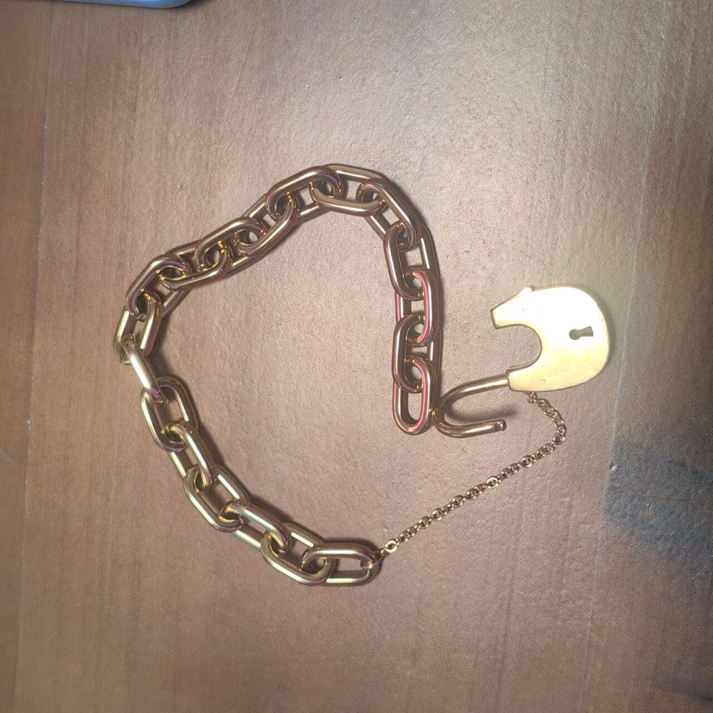 Michael Kors Gold Chain Bracelet - Picture 5 of 6